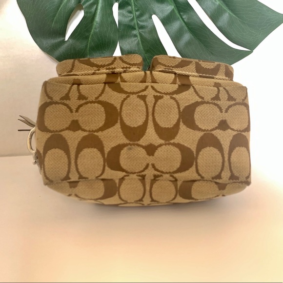 🔸🔸SOLD🔸🔹Authentic Coach monogram mini bag - Picture 8 of 8